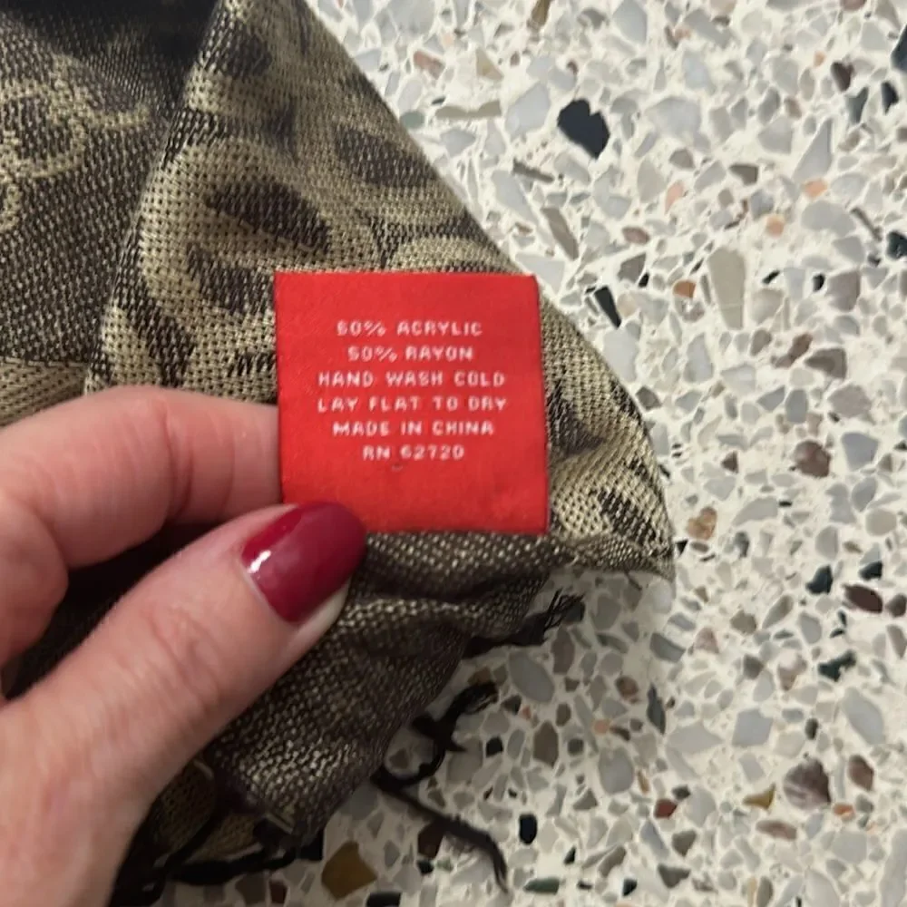 Oscar de la renta scarf pashmina Shaw bronze brown wrap